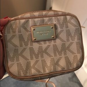 Michael Kors Crossbody Bag